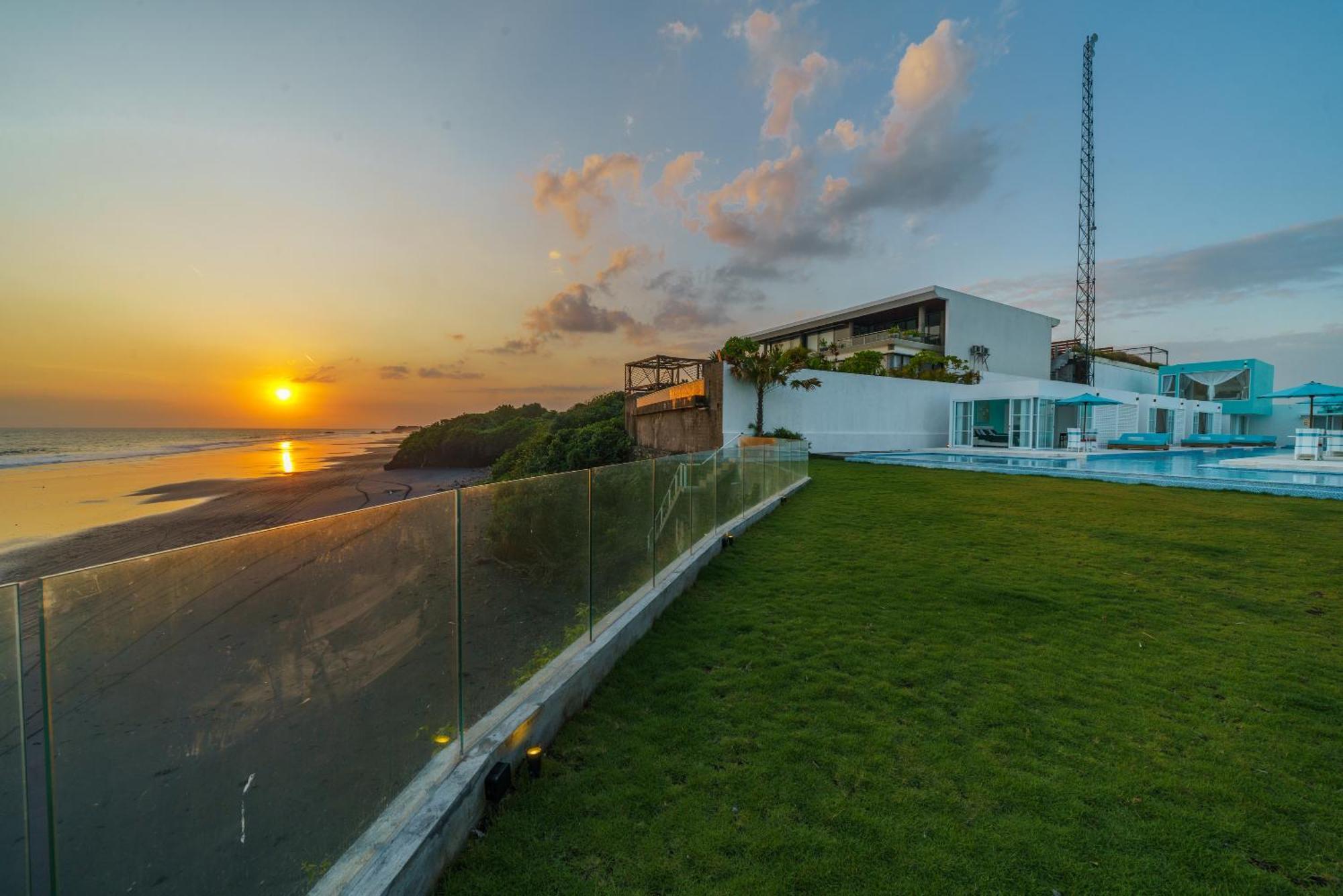 Abian Kapas Beach House Selemadeg Eksteriør billede